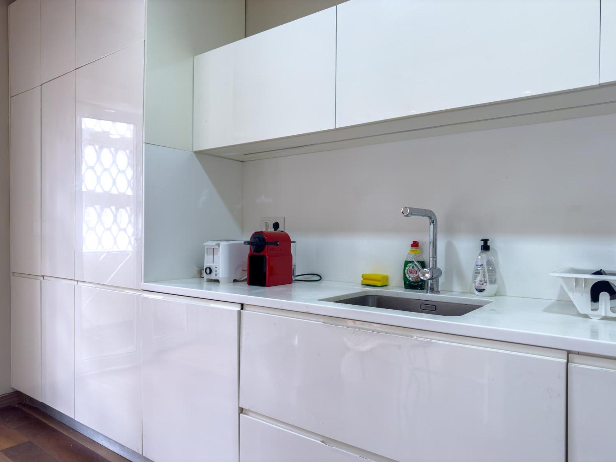 Lu Cordeiro Apartment Lisbon