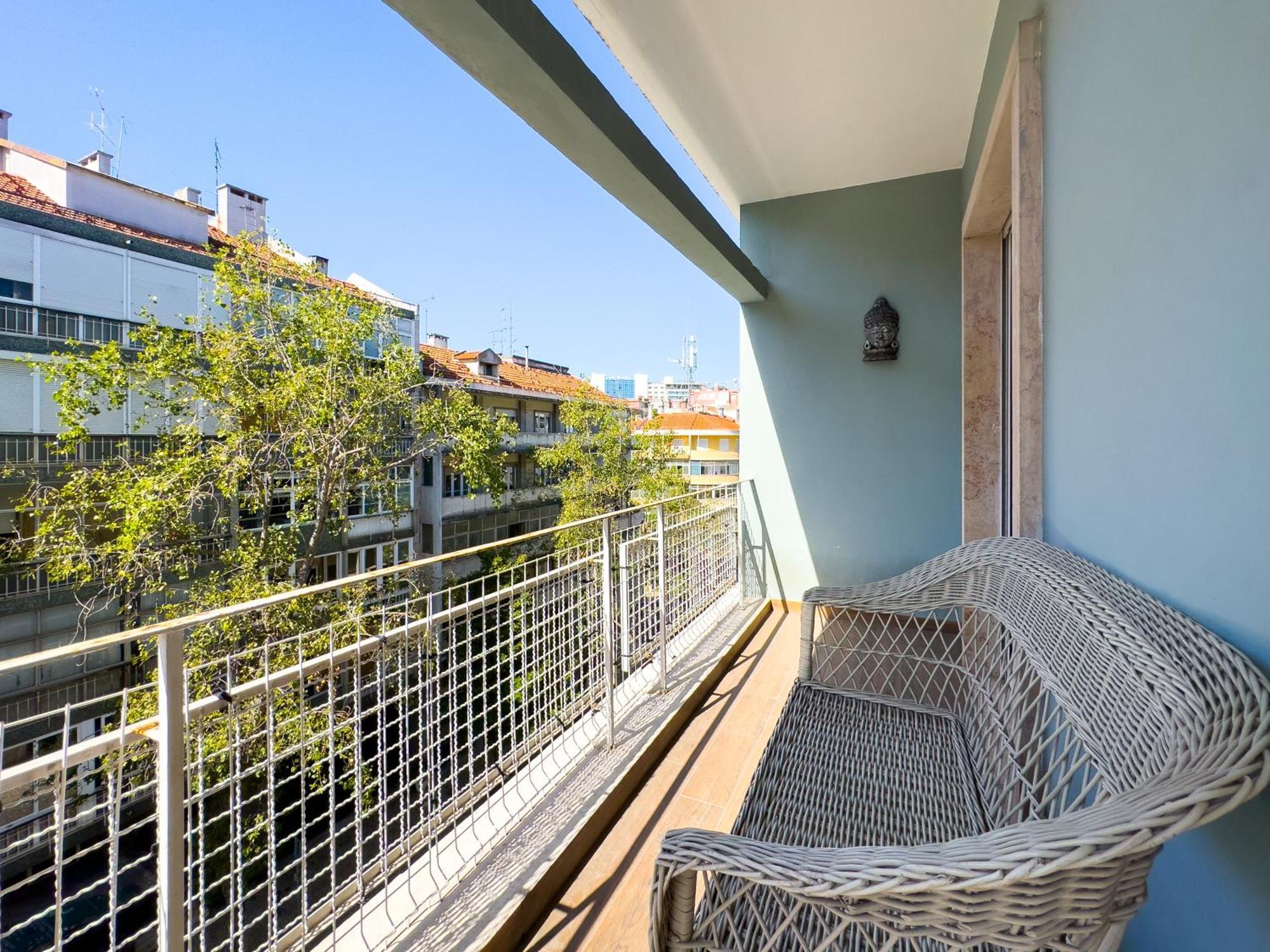 Apartment Lu Cordeiro Lisbon
